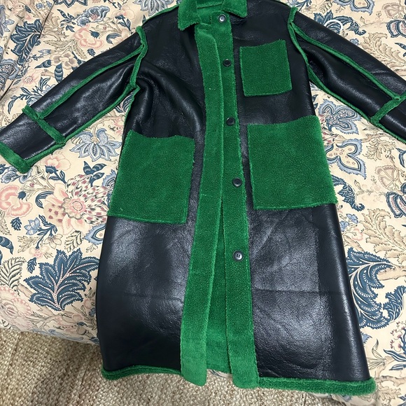 Topshop reversible coat. Size 0. Worn only a couple of times. - Picture 3 of 6